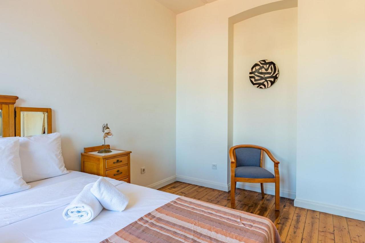 Eclectic Home Near Galata Tower In Beyoglu Istanbul Exterior photo